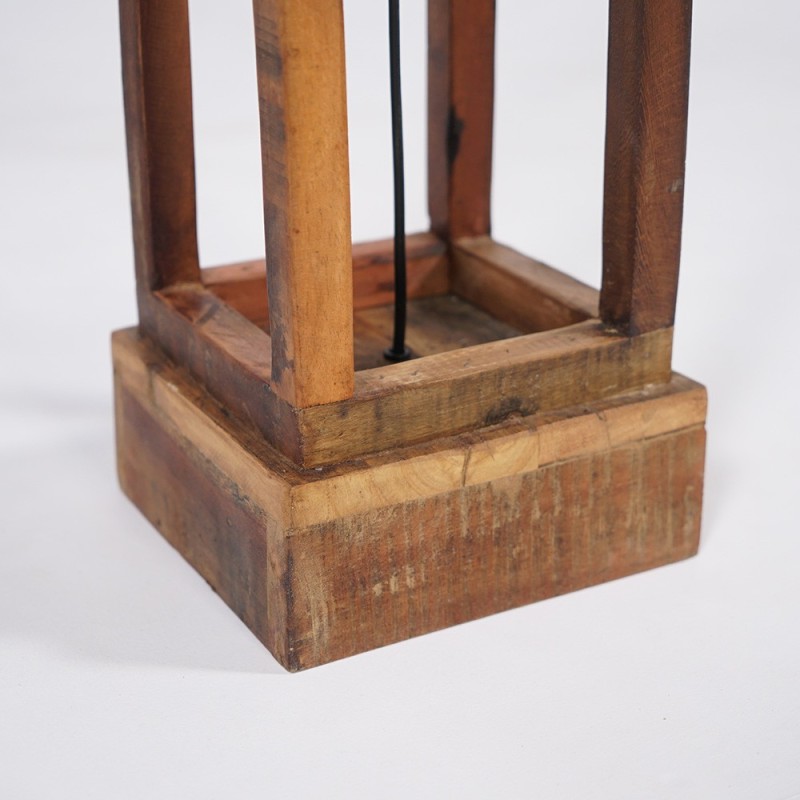 Vloerlamp van natuurlijk hout - Heritage