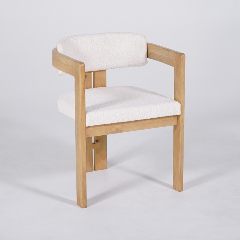 Houten stoel met witte bouclette stof - Eira