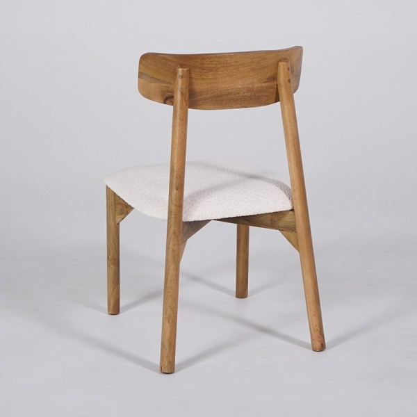 Houten stoel met witte bouclette stof - Alba