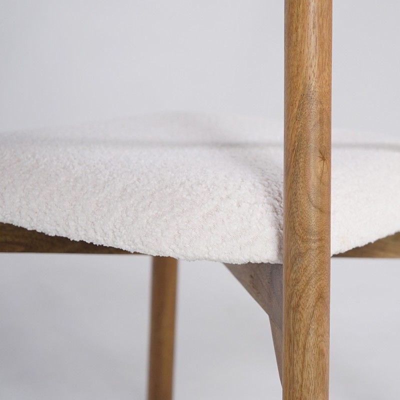 Houten stoel met witte bouclette stof - Alba