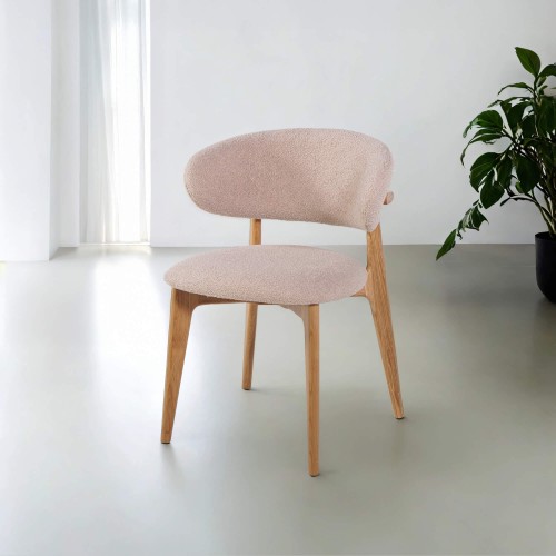 Stoel in massief eikenhout en beige stof – Lunna