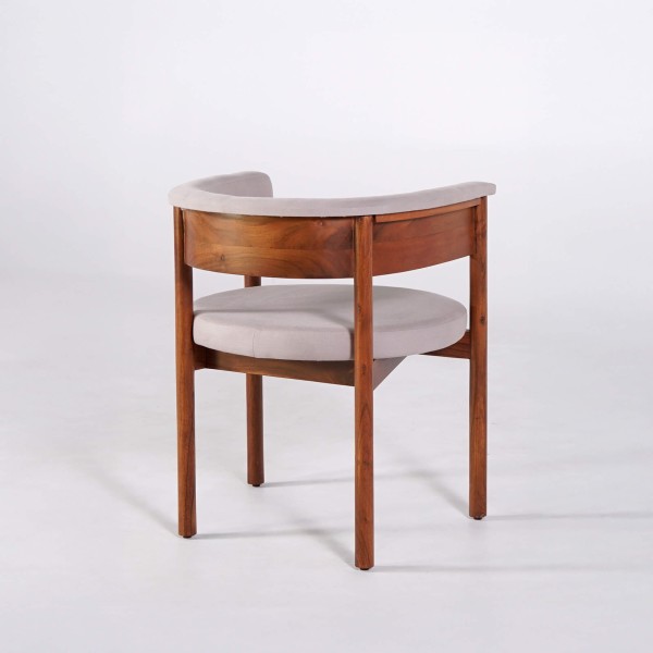 Stoel van hout en stof - Prestige