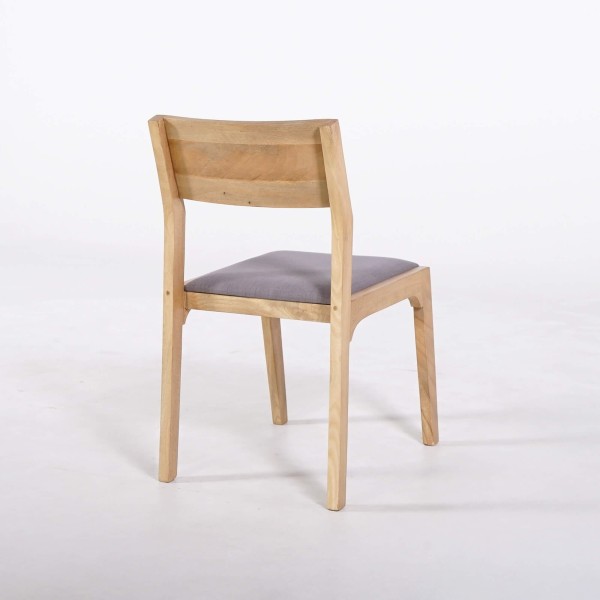 Stoel van naturel hout en grijze stof - Elegance