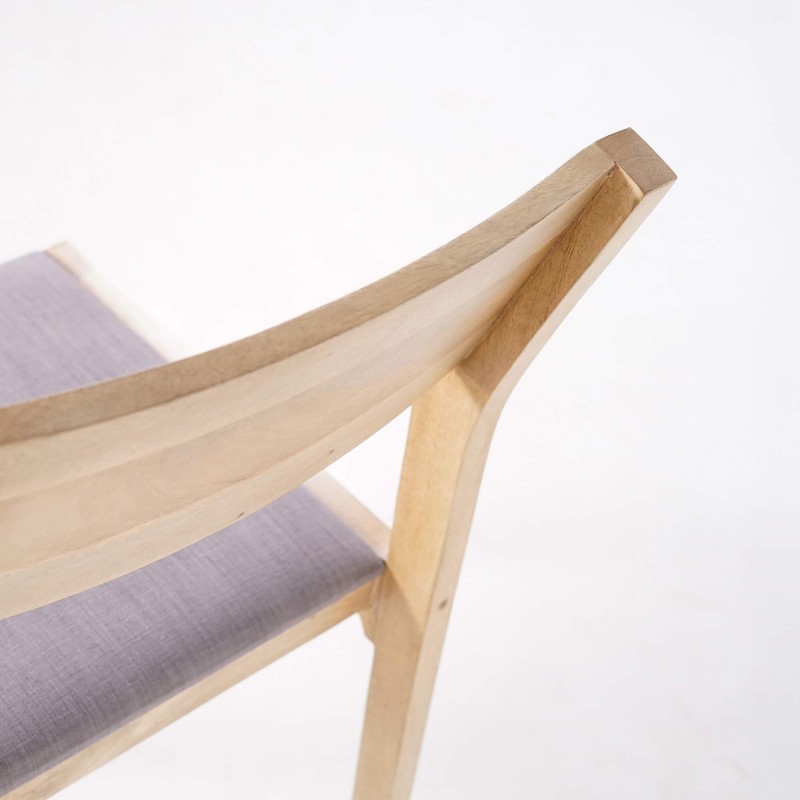 Stoel van naturel hout en grijze stof - Elegance