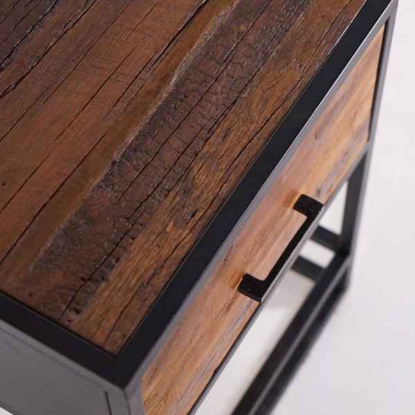 Nachtkastje in gerecycled hout – Recycled