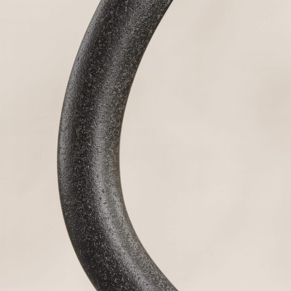 Design vloerlamp in zwart metaal – Solin