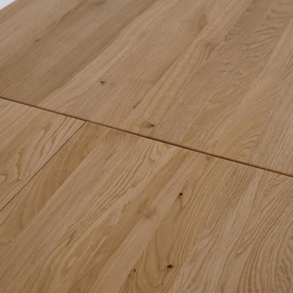 Rechthoekige eettafel in eikenhout van 140 × 80 cm met verlengblad van 50 cm