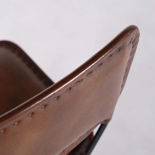 Vintage en design barstoel in leer