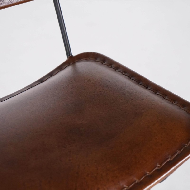 Vintage en design barstoel in leer