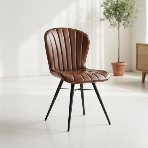 Vintage stoel in echt leer...