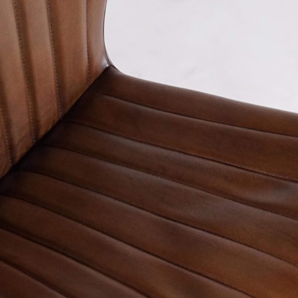 Vintage stoel in echt leer - District