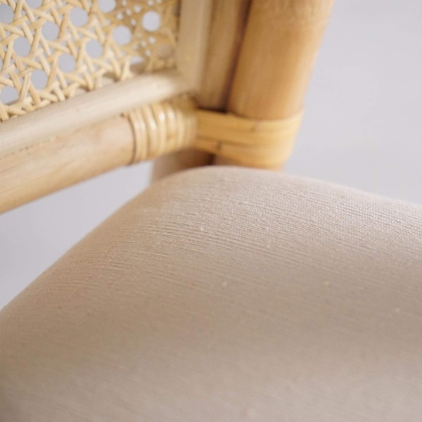 Fauteuil van naturel rotan met beige kussen - Yuki