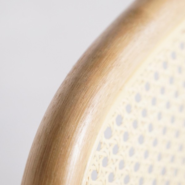 Stoel van naturel rotan met beige kussen - Louna