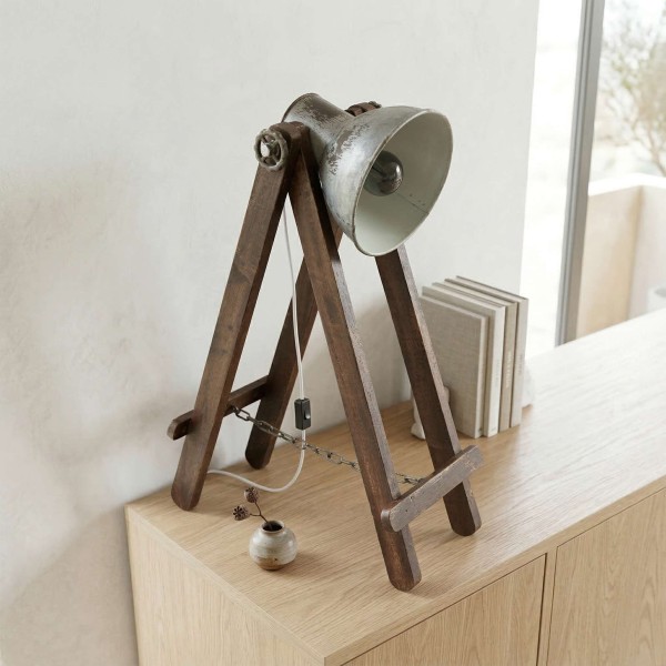 Industriële schraaglamp