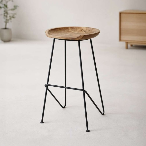 Hoge kruk in staal en hout