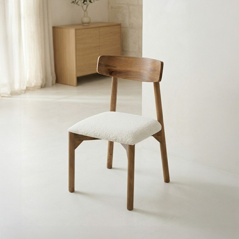 Houten stoel met witte bouclette stof - Alba