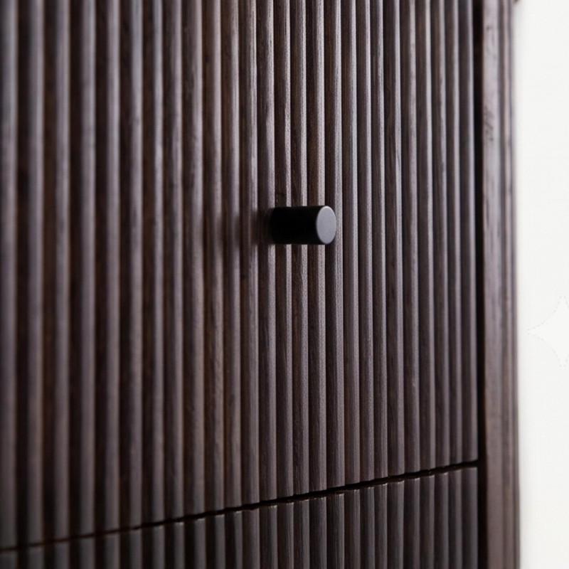 Moderne kast van bruin massief hout - Sohana