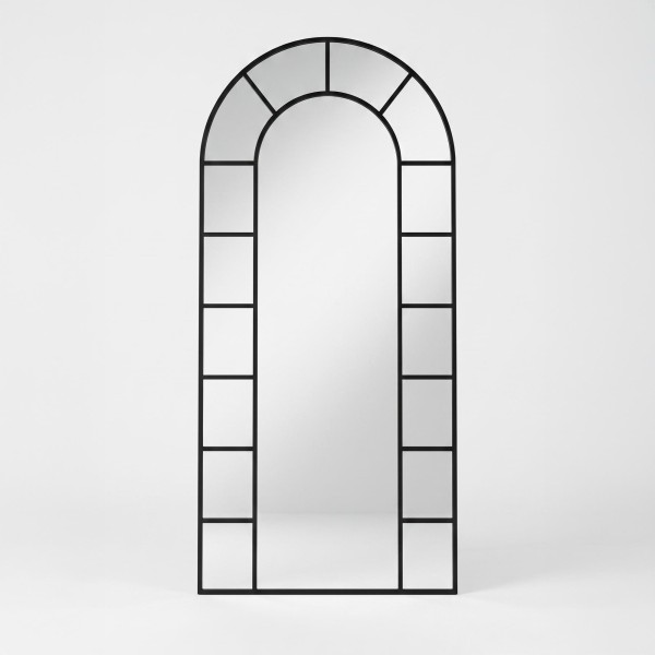 Boogvormige wandspiegel in atelierstijl met zwart metalen frame 80 x 180 cm