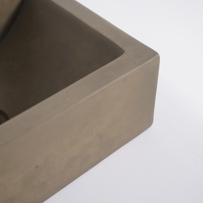 Kleine betonnen wandwastafel voor toilet - Core