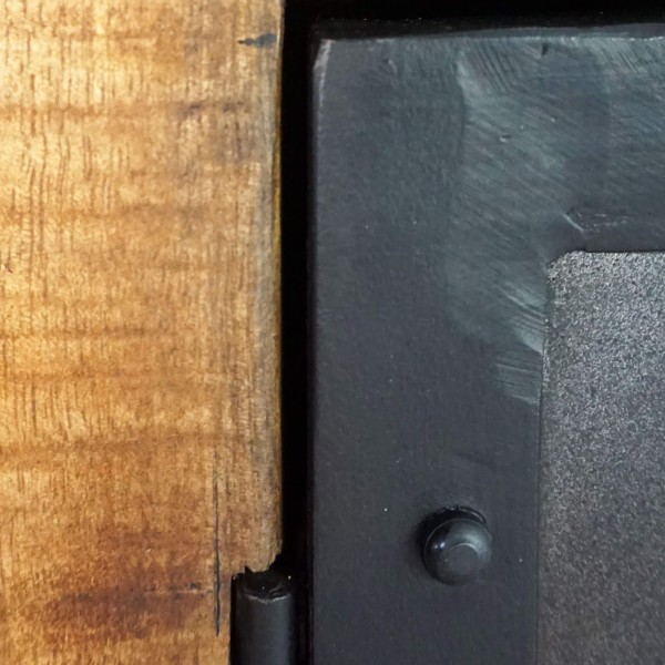 Klein houten en metalen dressoir - Brooklyn