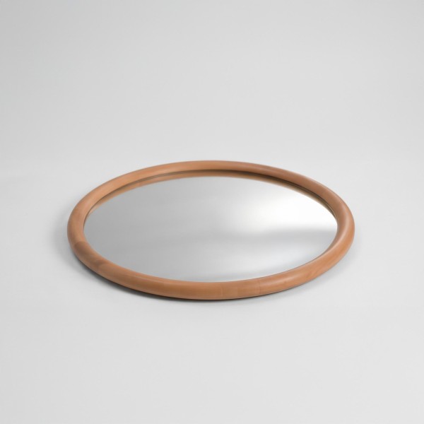 Ronde badkamerspiegel voor wandmontage in massief mindihout