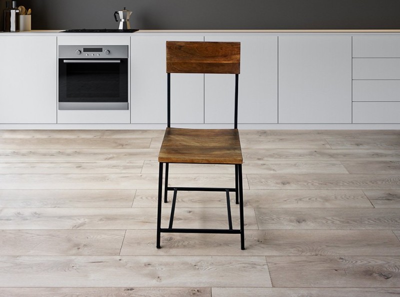 Stoel van hout en metaal Robin