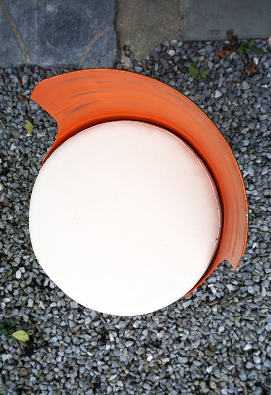 Industriële olievat fauteuil oranje