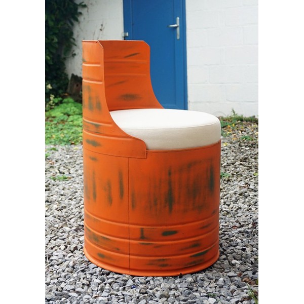 Industriële olievat fauteuil oranje