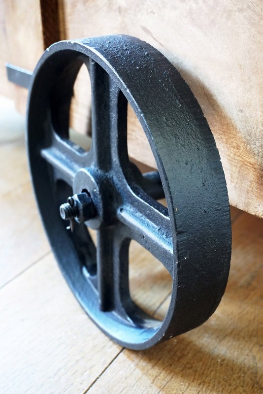 Industriële salontafel kist