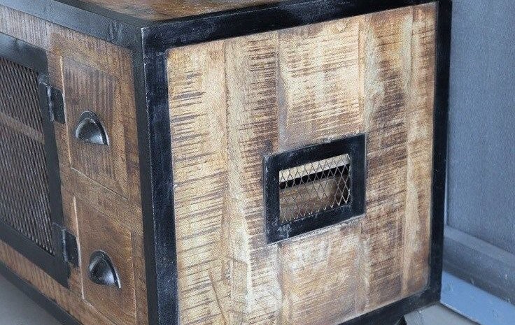 industrieel TV meubel met 6 laden carbonkleurige afwerking