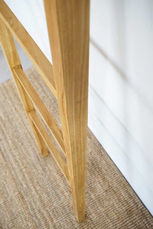 Handdoekenrek in teakhout 180 cm