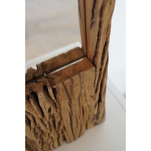 Rechthoekige spiegel van ruw hout 25 x 150 cm