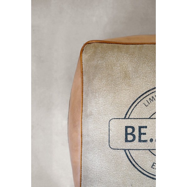 Industriële poef in leer "Be Yourself"