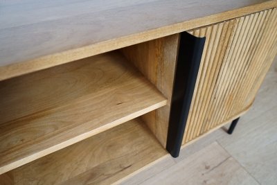 TV-meubel van massief hout en metaal - Thanais