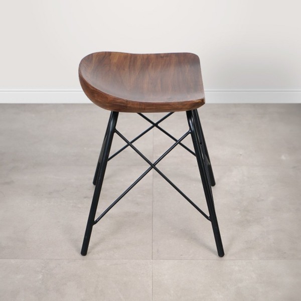 Kruk van staal en hout