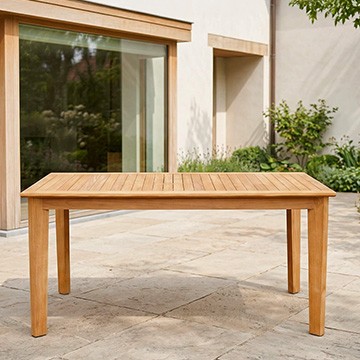Houten tuintafel